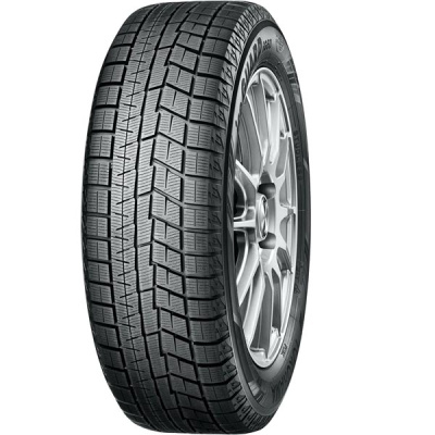 Yokohama iceGuard Studless iG60A 275 40 R20 102Q  
